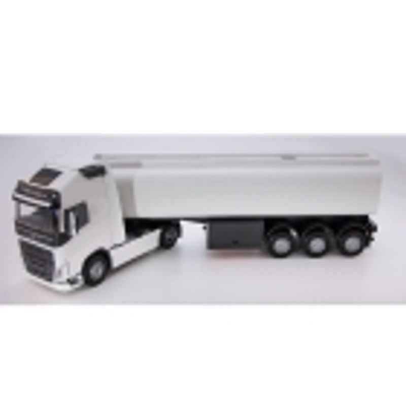 EMEK LASTEBIL VOLVO FH TANKBIL MED HVIT BIL OG HENGER 1:25